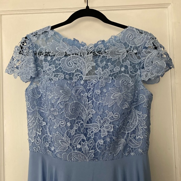 JJ’s House Estelle Light Blue Chiffon, Size 10, Bridesmaid or Prom/Formal Dress - Picture 2 of 5